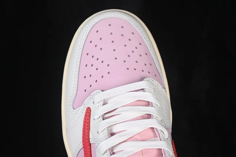 All categories Air Jordan Jordan series basketball shoes Air Jordan 1 Low ZG version Travis Scott x Air Jordan 1 Low OG AJ1 Joe 1 undercut low top full head layer IQ7604-101